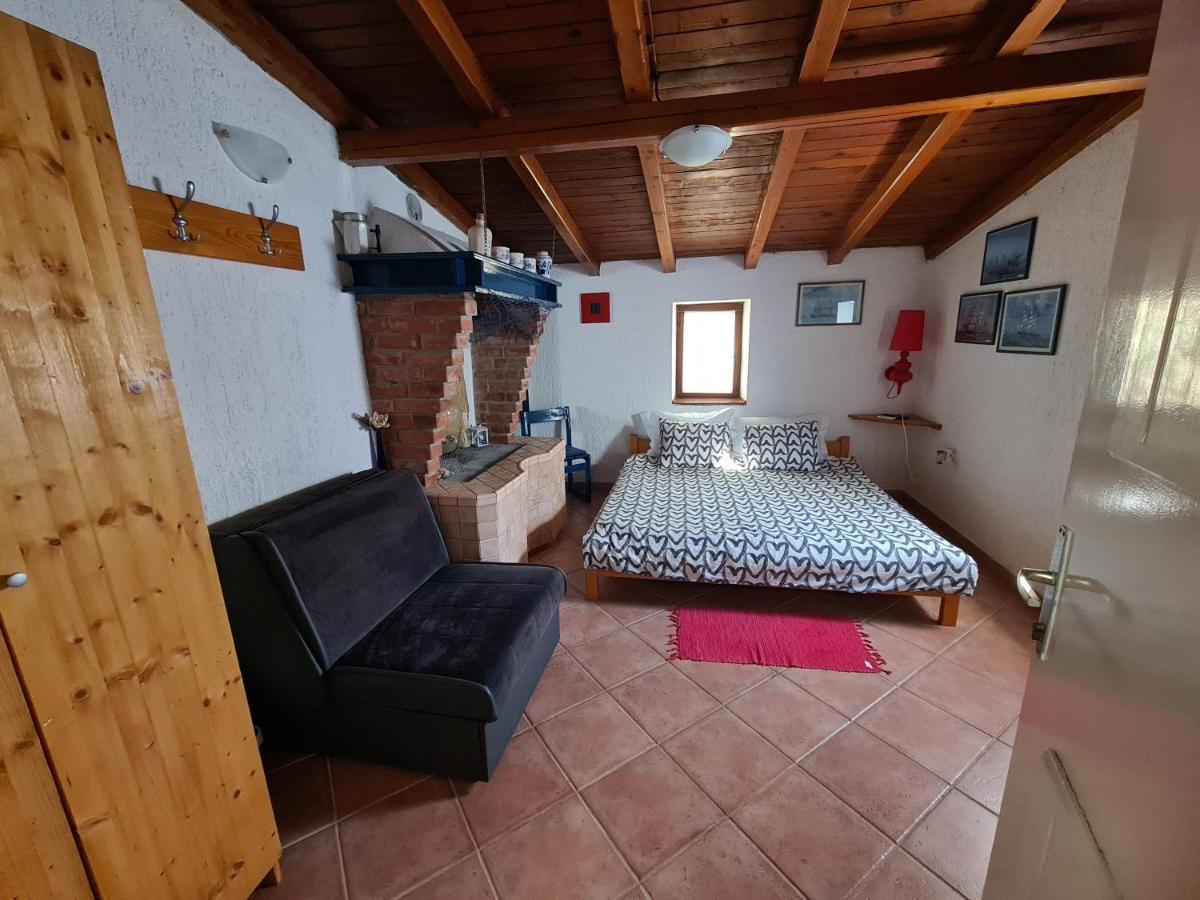 Apartments By The Sea Veli Losinj, Losinj - 19196 ภายนอก รูปภาพ